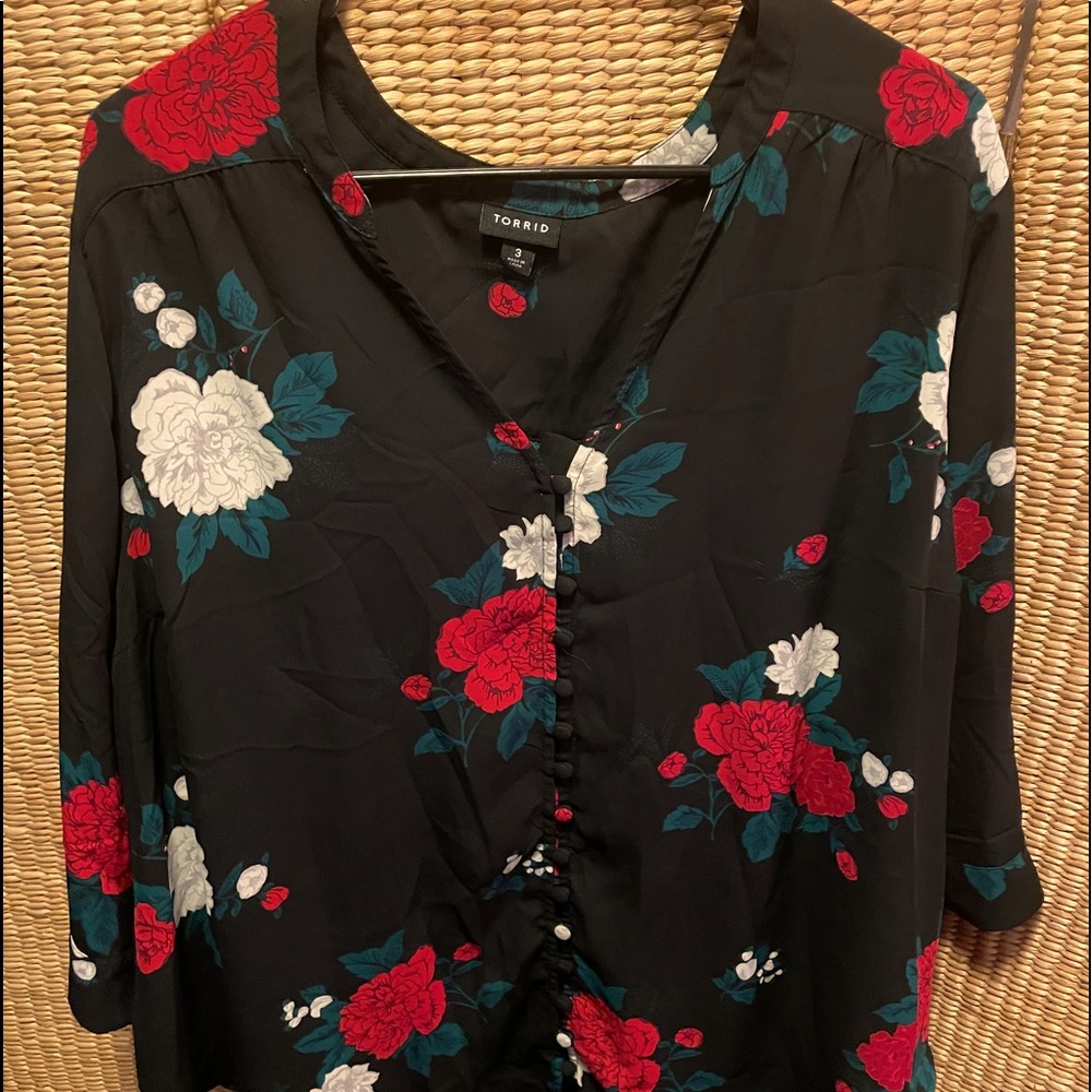 Torrid Floral blouse